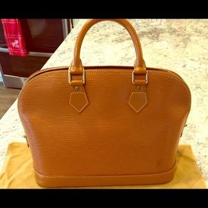 Louis Vuitton Alma bag